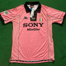 Maillot domicile de la Juventus 1997/98