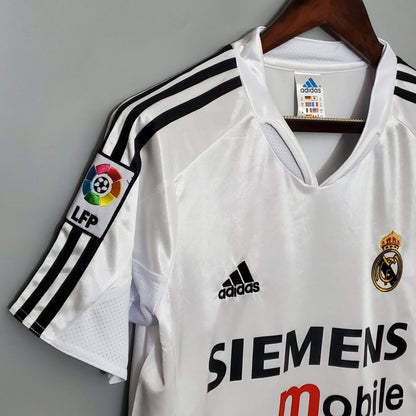 Maillot domicile du Real Madrid 2004/05