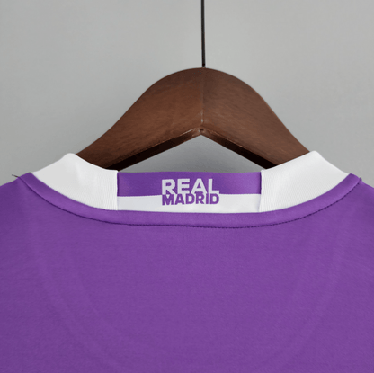 Maillot domicile du Real Madrid 2016/17