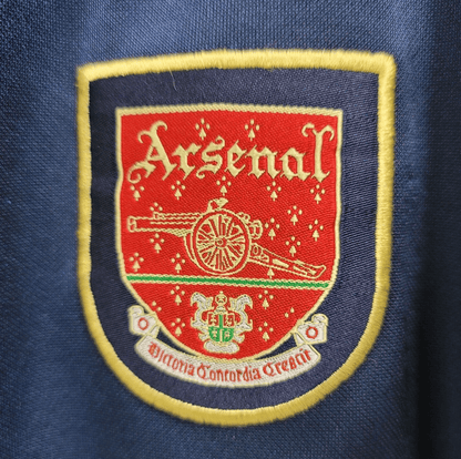 Alternative Arsenal 00/01